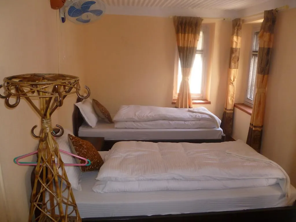 Bed and Breakfast Andes House Катманду